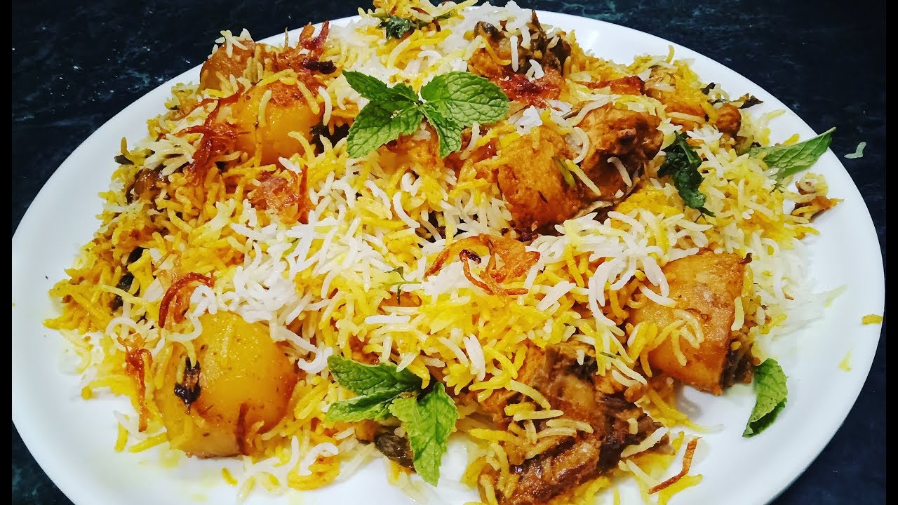 Must-Try Traditional Dawoodi Bohra Bohra Dishes: Festive Delicacies 3 bohra biryani